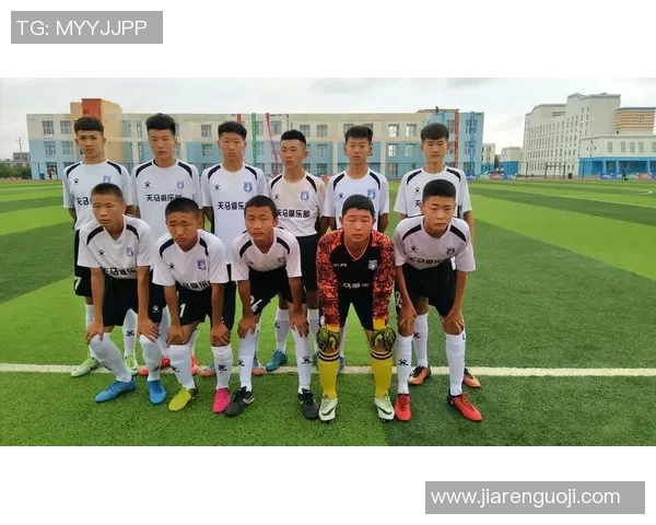 乌兰足球明星的名字盘点及其成就分析